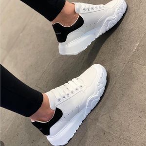 Alexander McQueen court leather sneaker